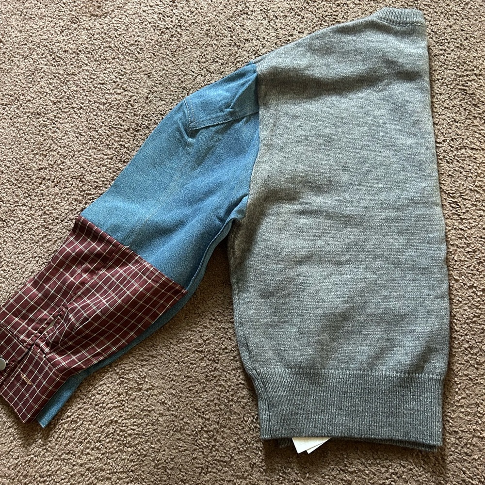 CIDER Heather Gray Knit Sweater Top with denim sleeve and plaid button sleeve. - Picture 2 of 4